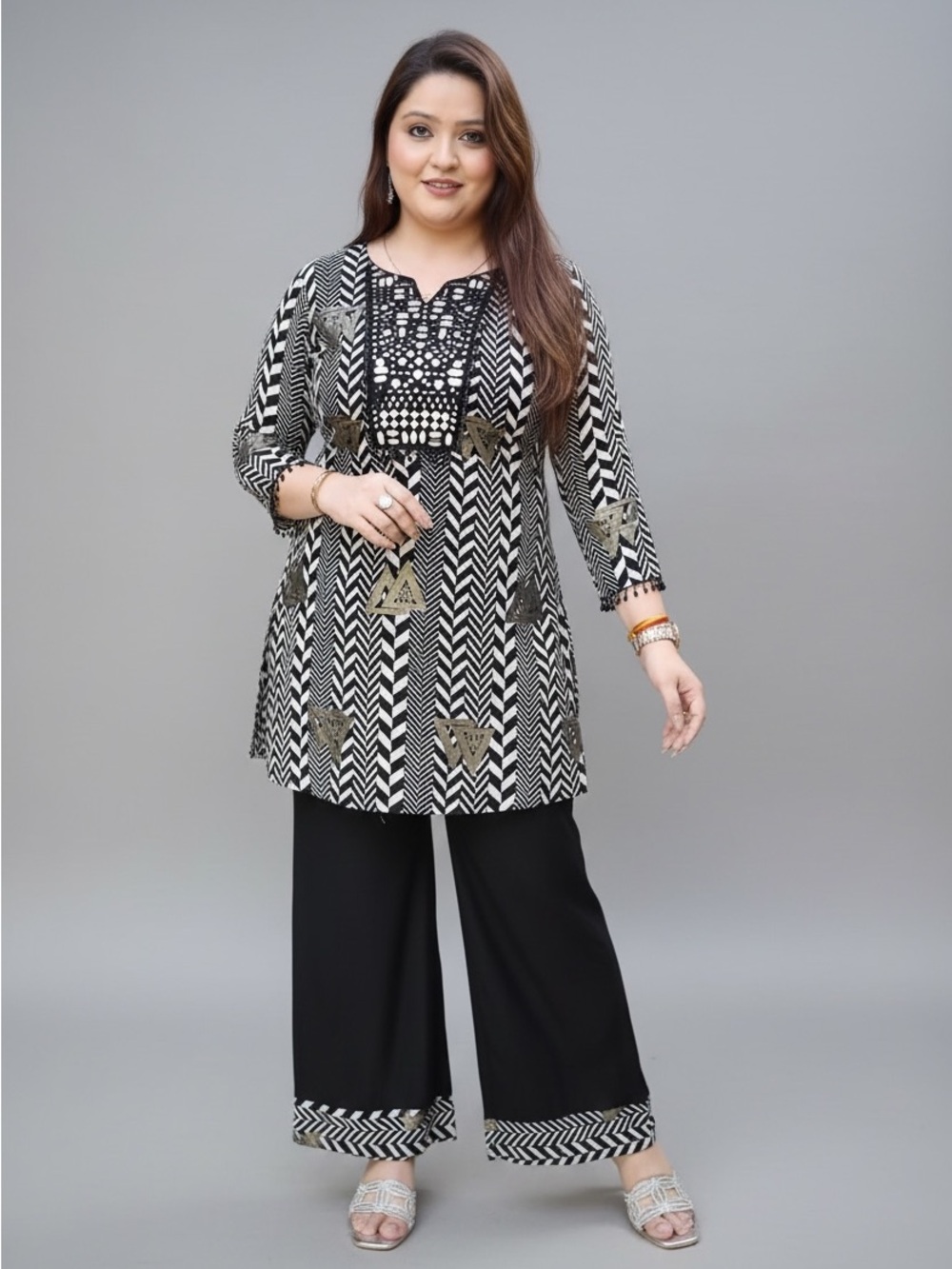 Black & White mirror work coord set